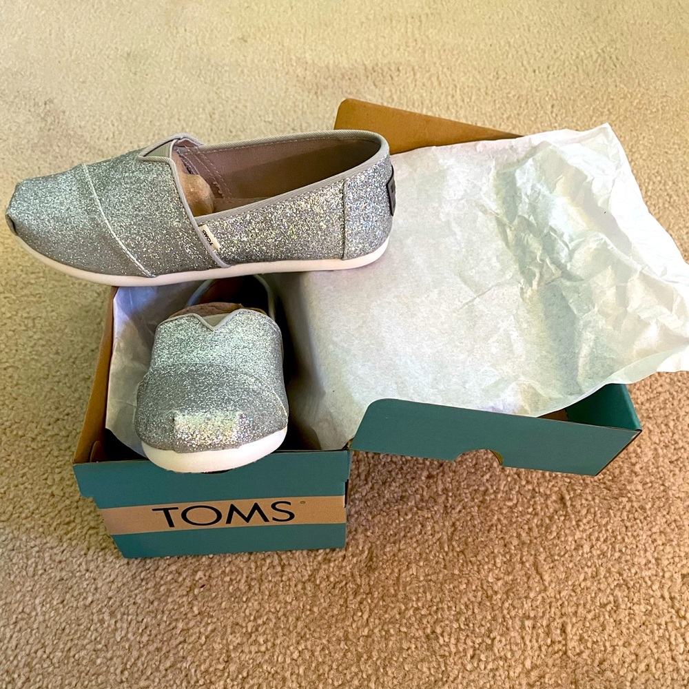 Toms Girls Silver Glimmer Alpargata Slip Ons